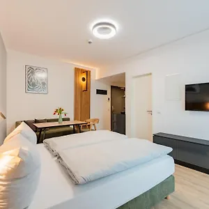 Nena Adlershof Hotel apartamentowy Berlin